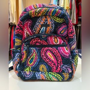 Vera Bradley Essential Backpack in Twilight Paisley No. 23661-K01 like new